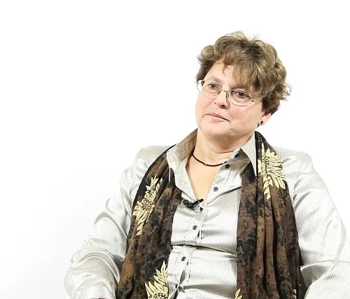 Коммуникативные особенности сетевого дискурса