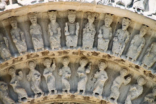 Лонгриды: Главы: Строительство церкви и его интерпретации