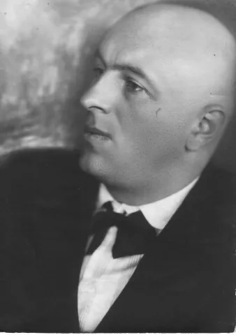 Книги: Что читать: Мнемозина. Документы и факты из истории отечественного