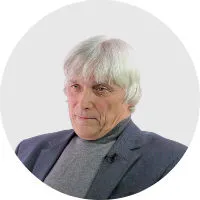 Александр Жданов