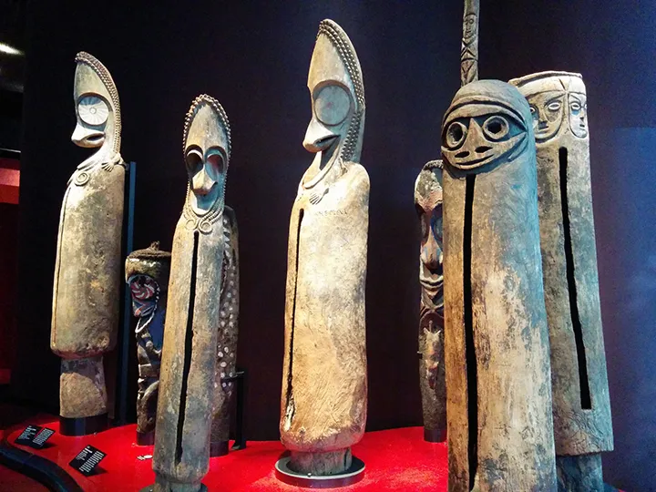 От редакции: Галерея недели: Музей на набережной Бранли в Париже