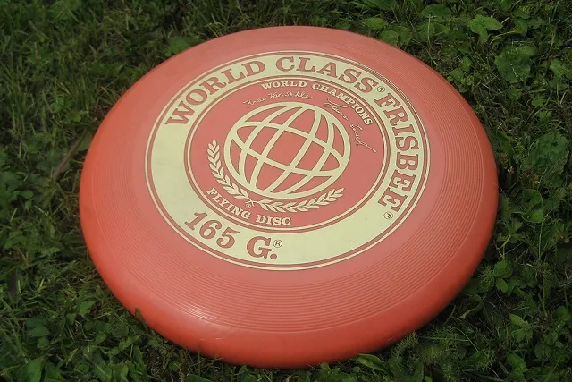 Летающая тарелка