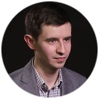 Максим Панов