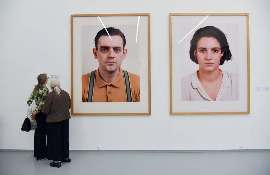 Работы Томаса Руффа на выставке «Вы смотрите на то, чего никогда не было» в Мультимедиа Арт Музее, 2018