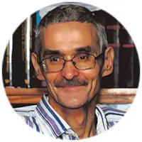 Александр Петров