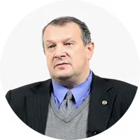 Павел Уваров
