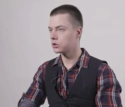 Сверхвысокомолекулярный полиэтилен