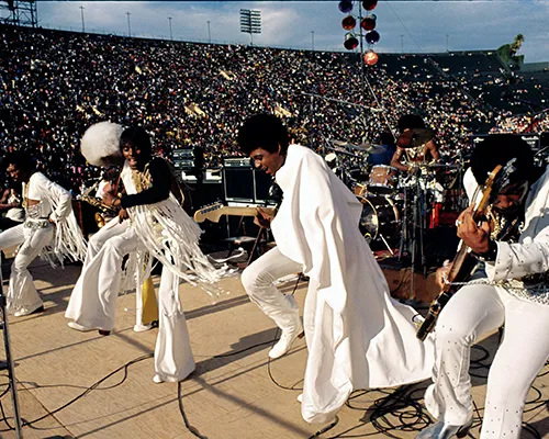 Выступление группы The Bar Kays на фестивале Wattstax (1972)