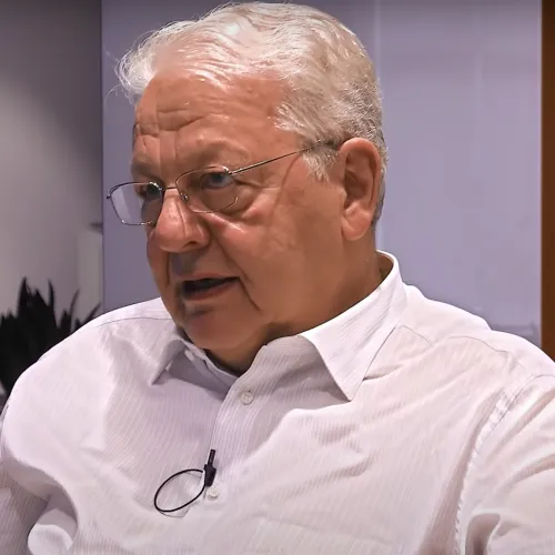 Владимир Асмолов