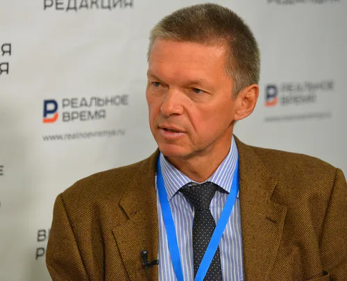 Алексей Устинов