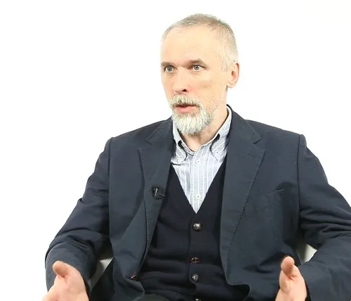 Институт папства