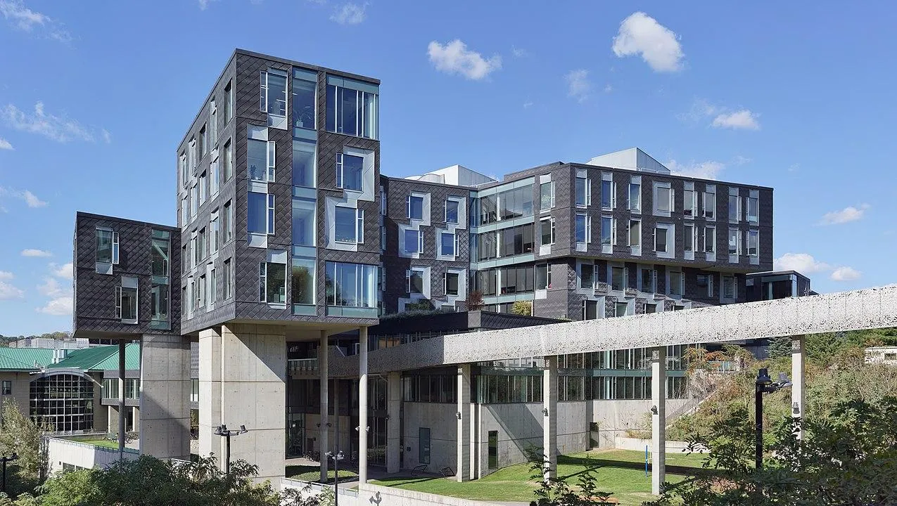 Школа компьютерных наук, факультет Университета Карнеги-Меллона, США /