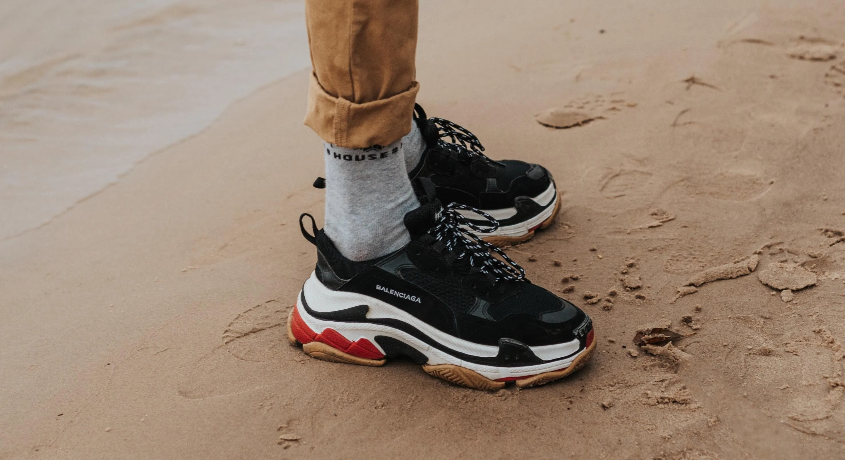 Кроссовки бренда Balenciaga / Frosty Ilze