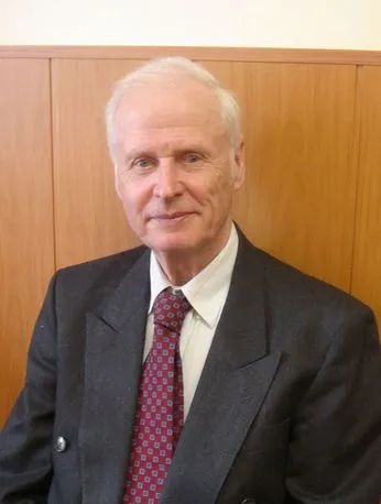 Владимир Артамонов