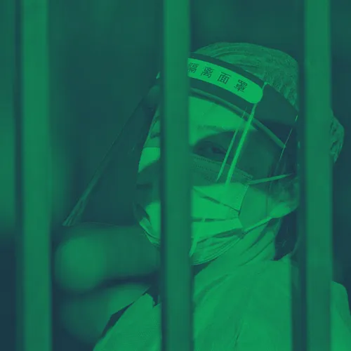 «Сначала банально голодали»: как Китай переживает локдауны в 2022 году