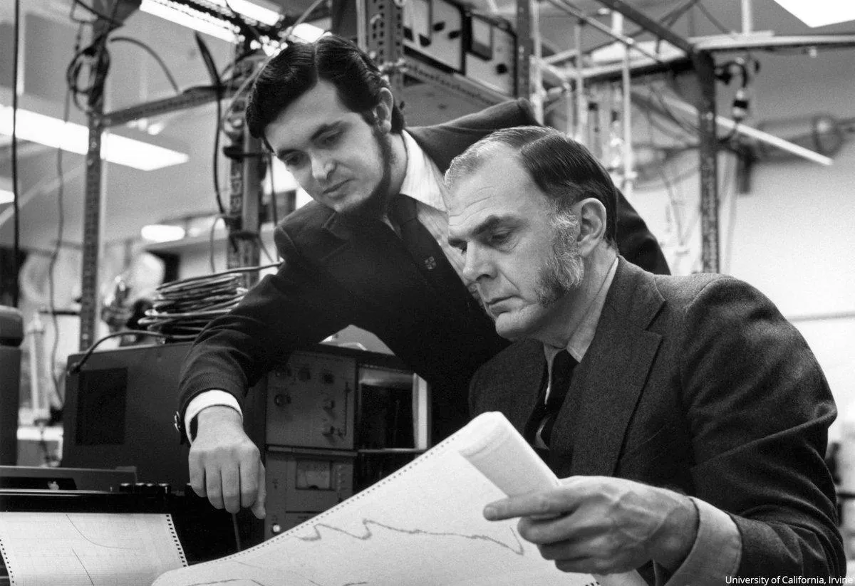 Марио Молина и Фрэнк Шервуд Роуленд