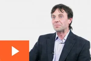 Различие свойств материи и антиматерии