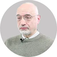 Михаил Эпштейн